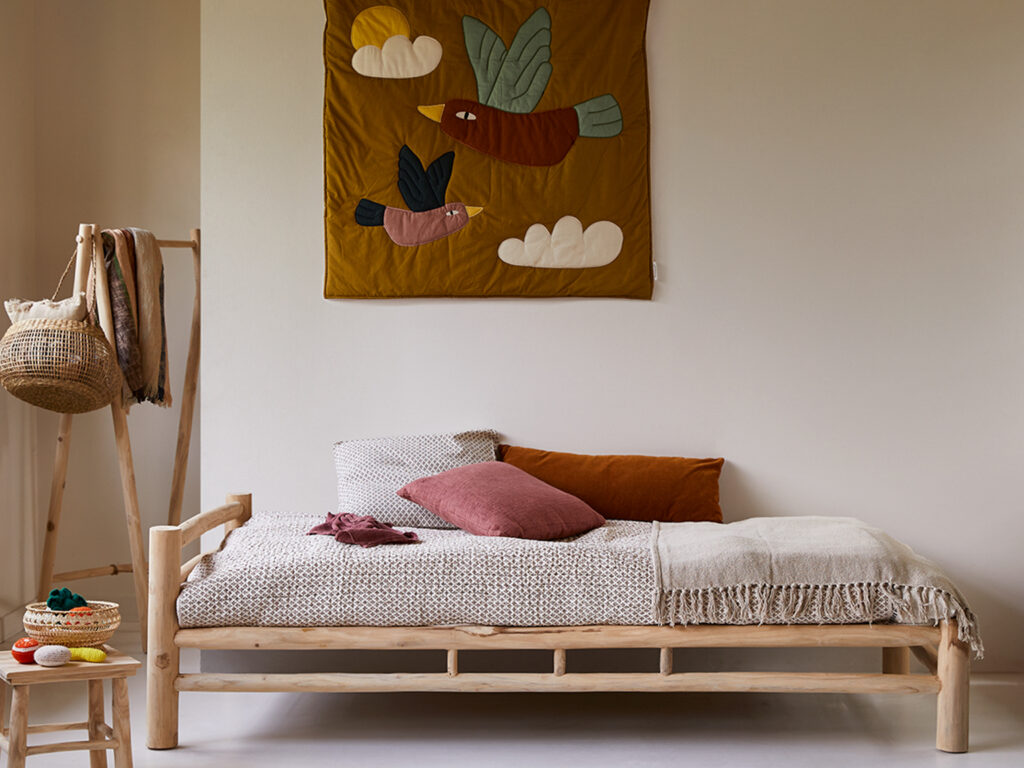 lit enfant en bois massif