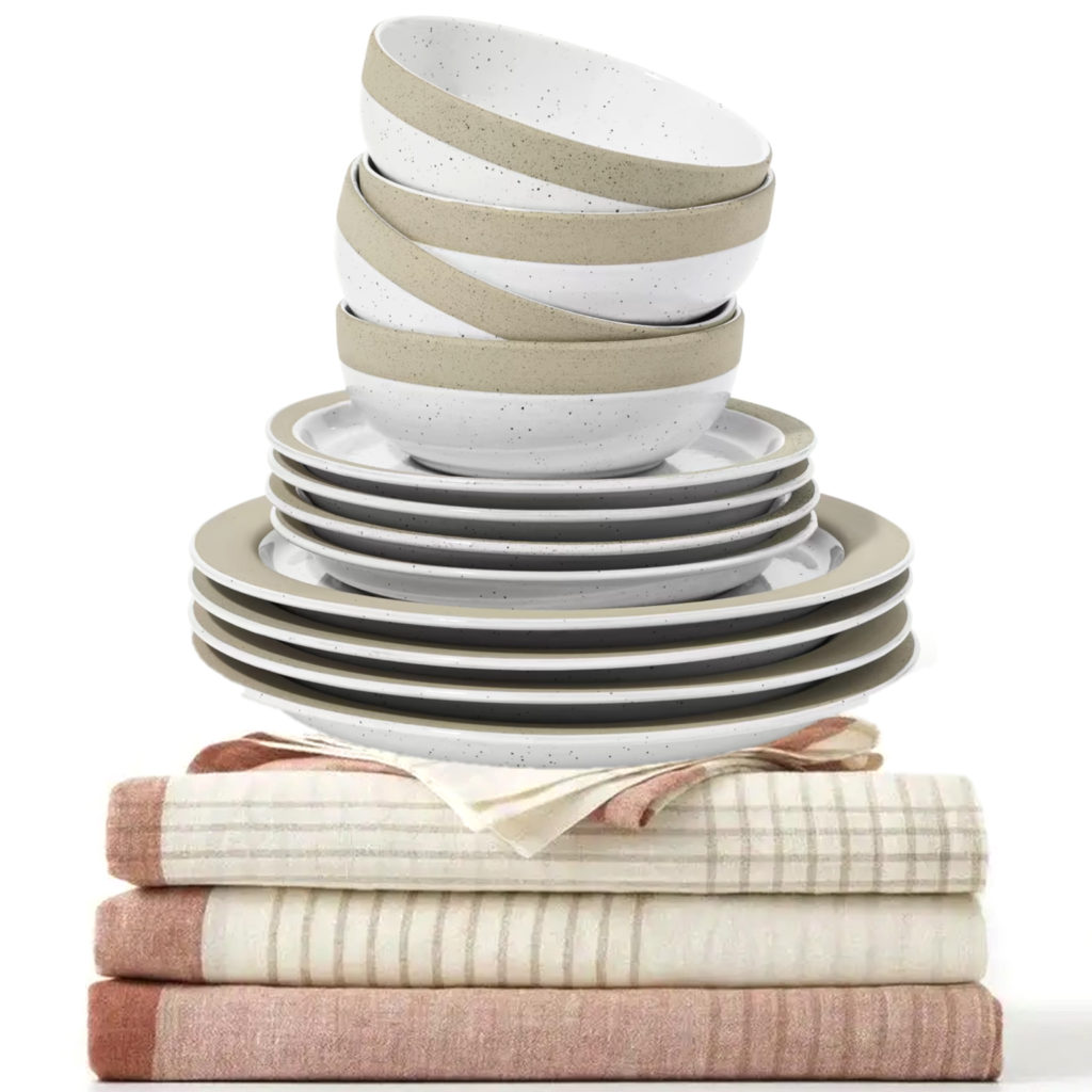 vaisselle beige et blanc