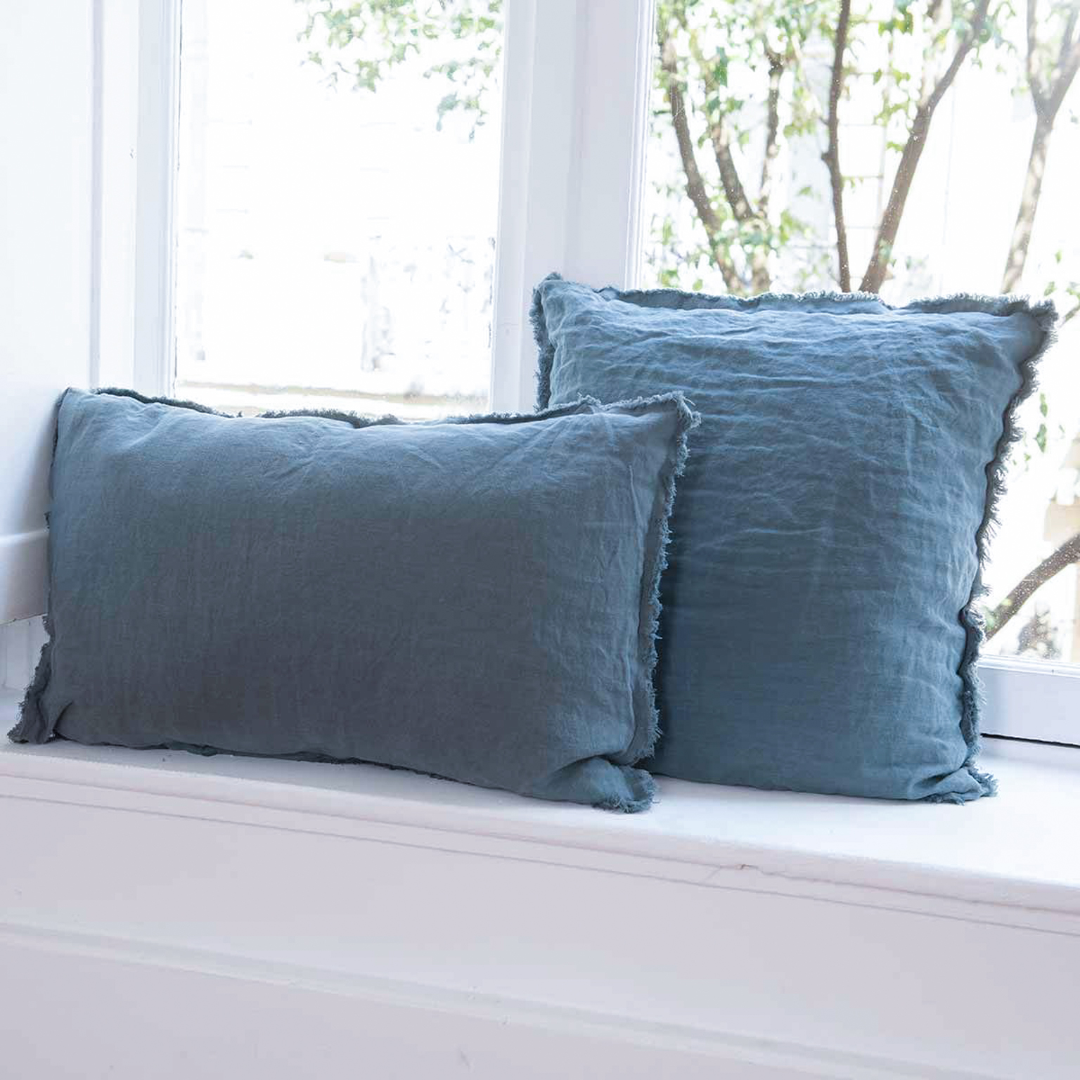 coussin bleu gris