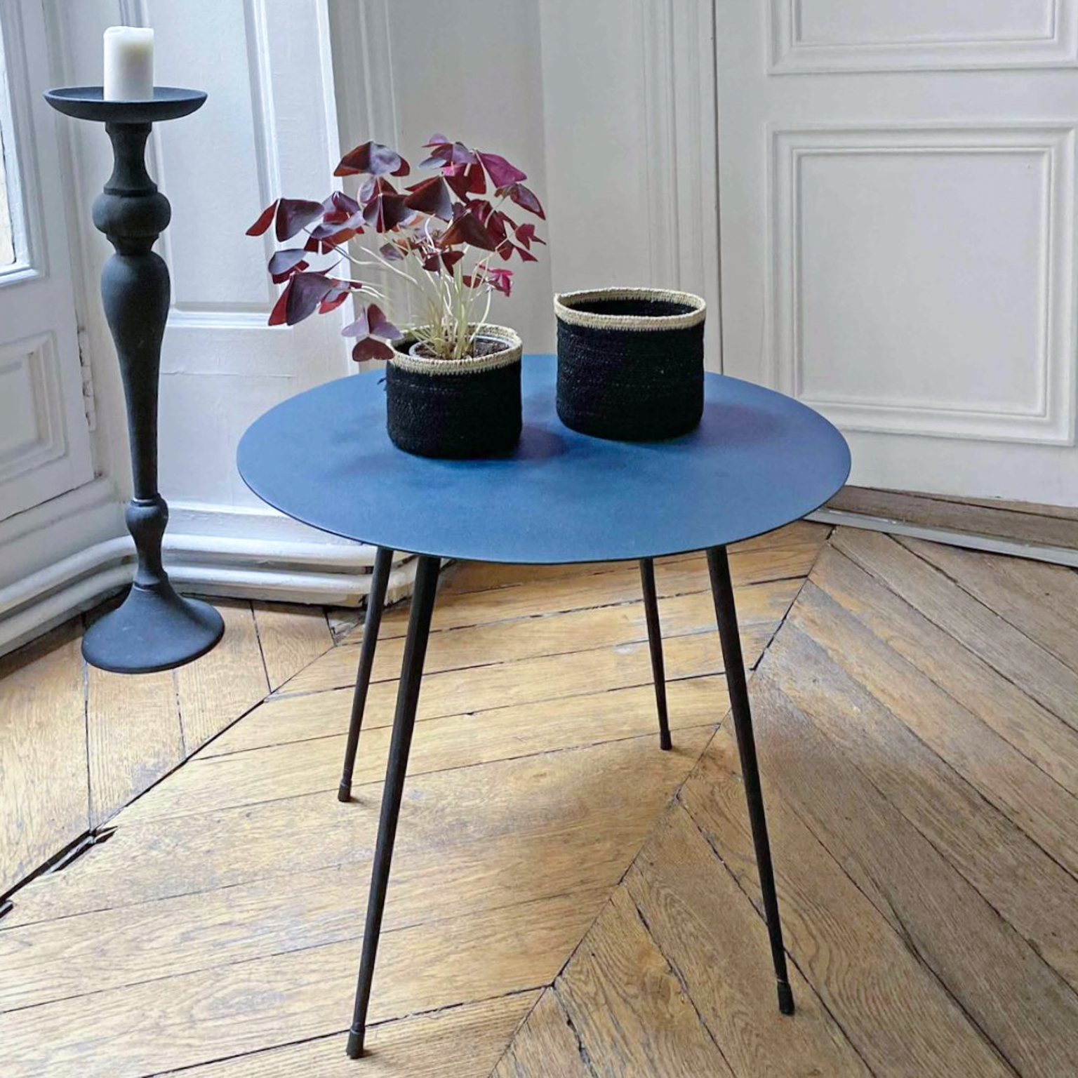 table d'appoint métal bleu foncé