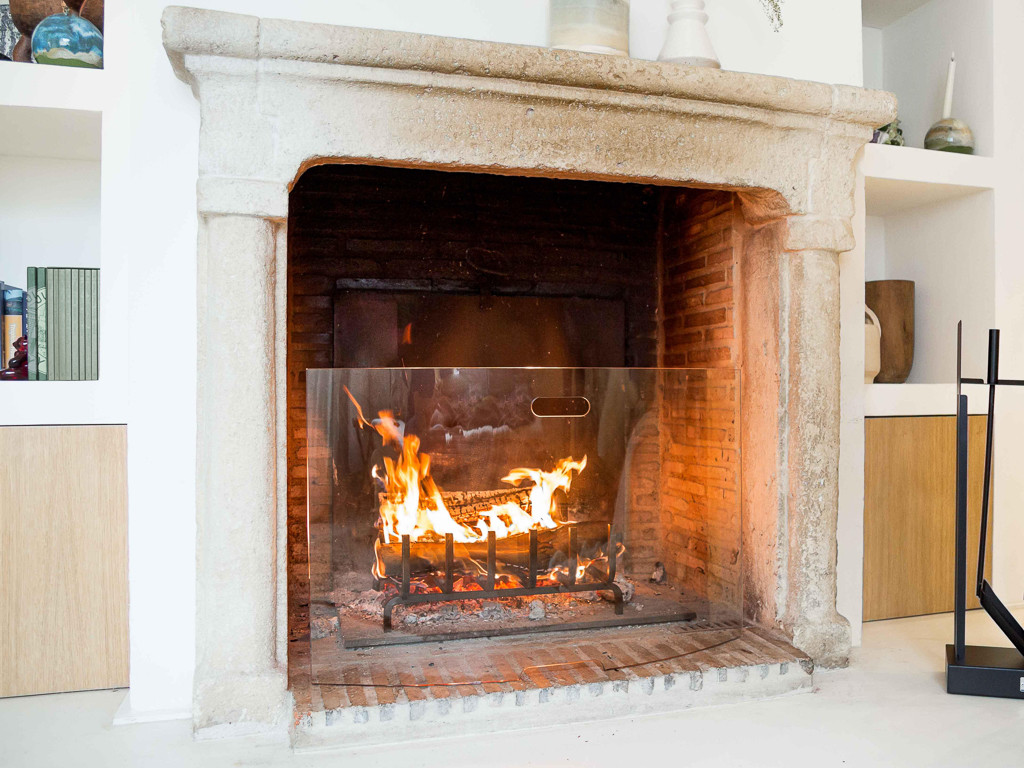 Pare feu transparent en verre trempé