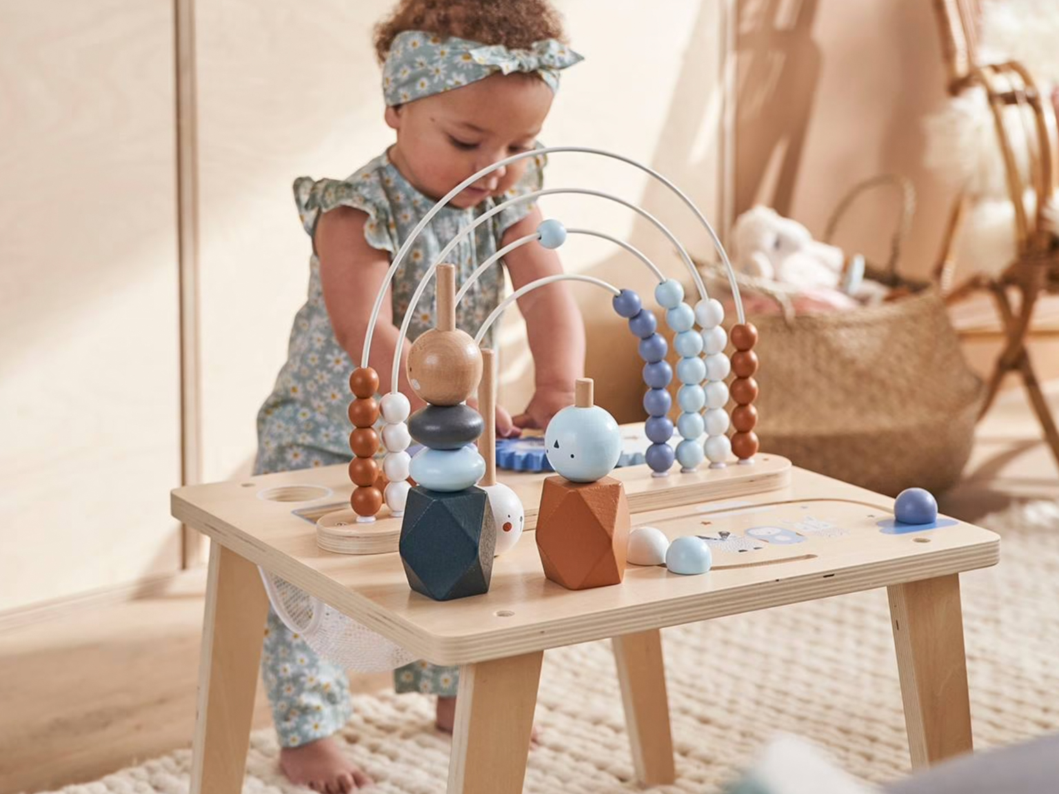 Ces jeux en bois pour bébé inspirés de Montessori - Joli Place