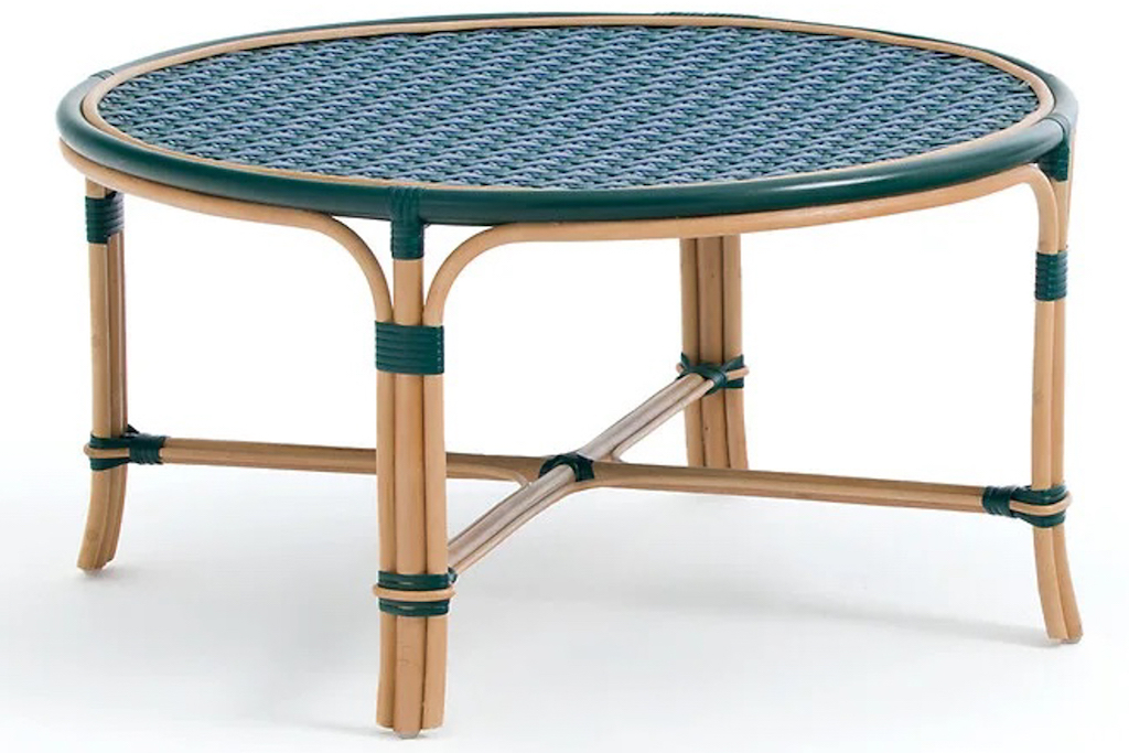 table basse en rotin et tressage bleu et vert