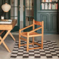 tapis damier gris et blanc