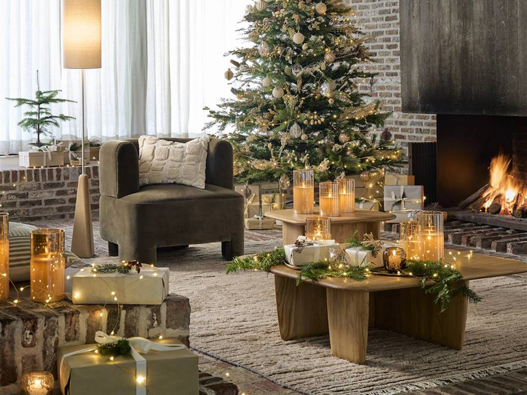 décoration noël dans salon contemporain