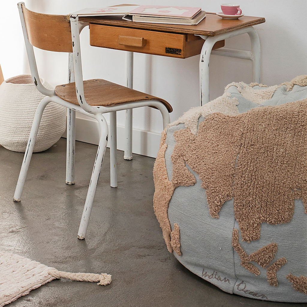 pouf enfant globe terrestre