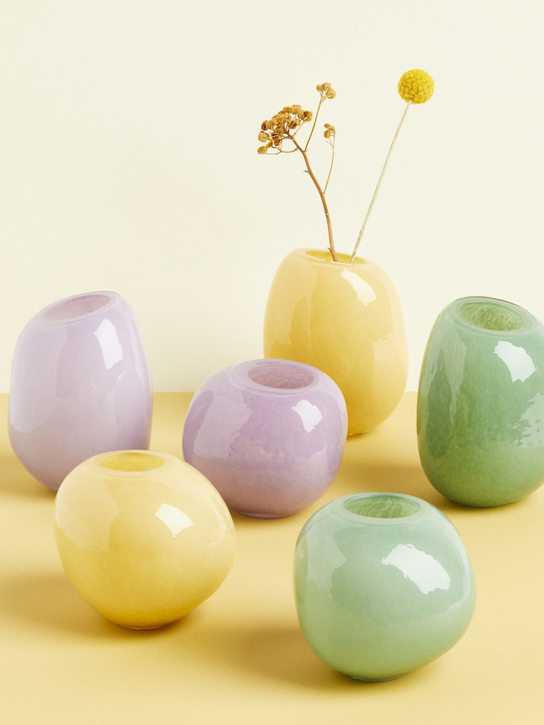 vase en verre couleur pastel