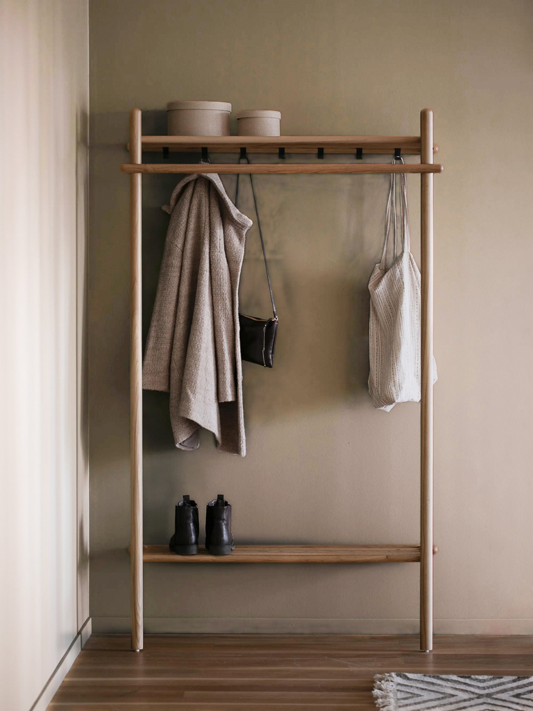 vestiaire mural en bois