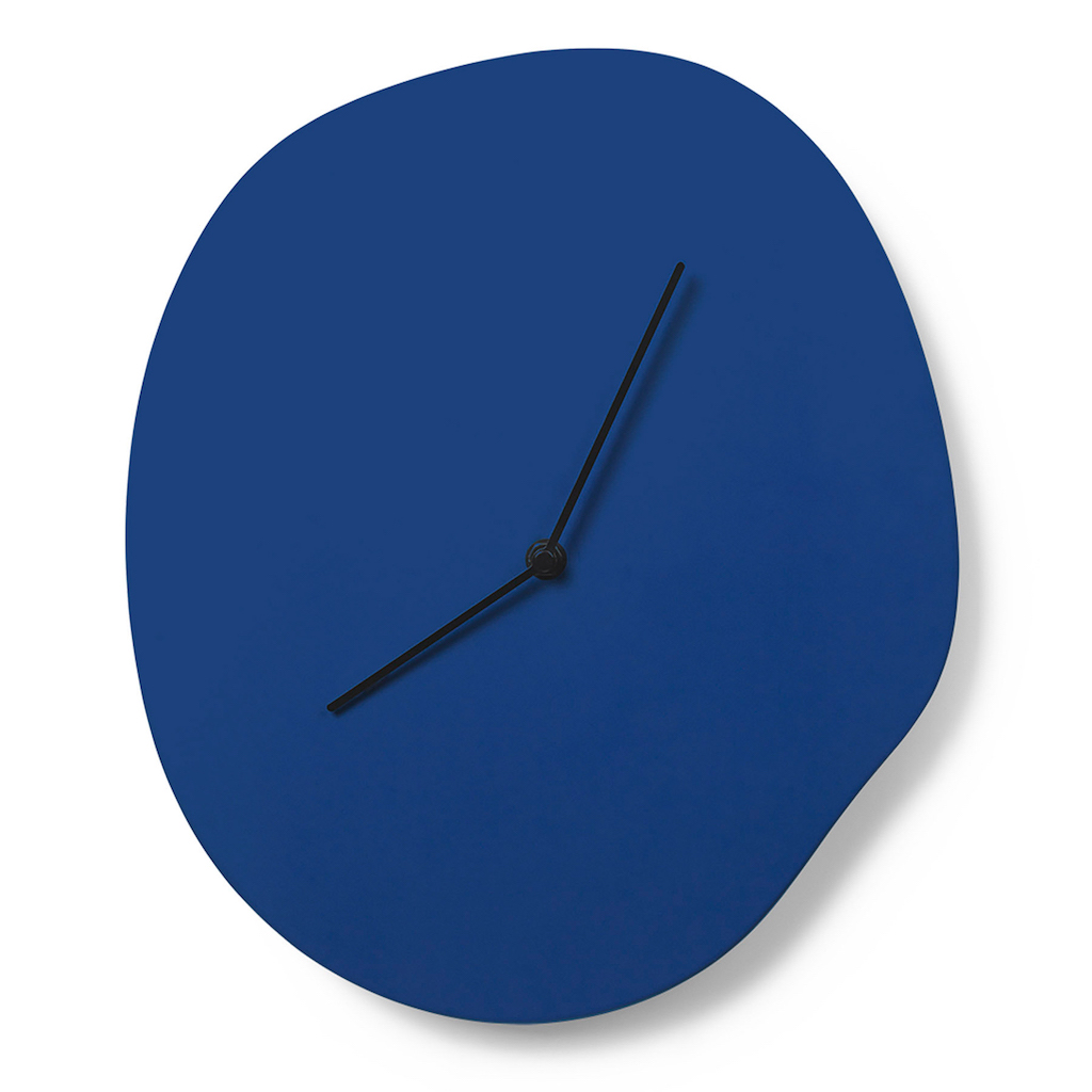 horloge bleu indigo