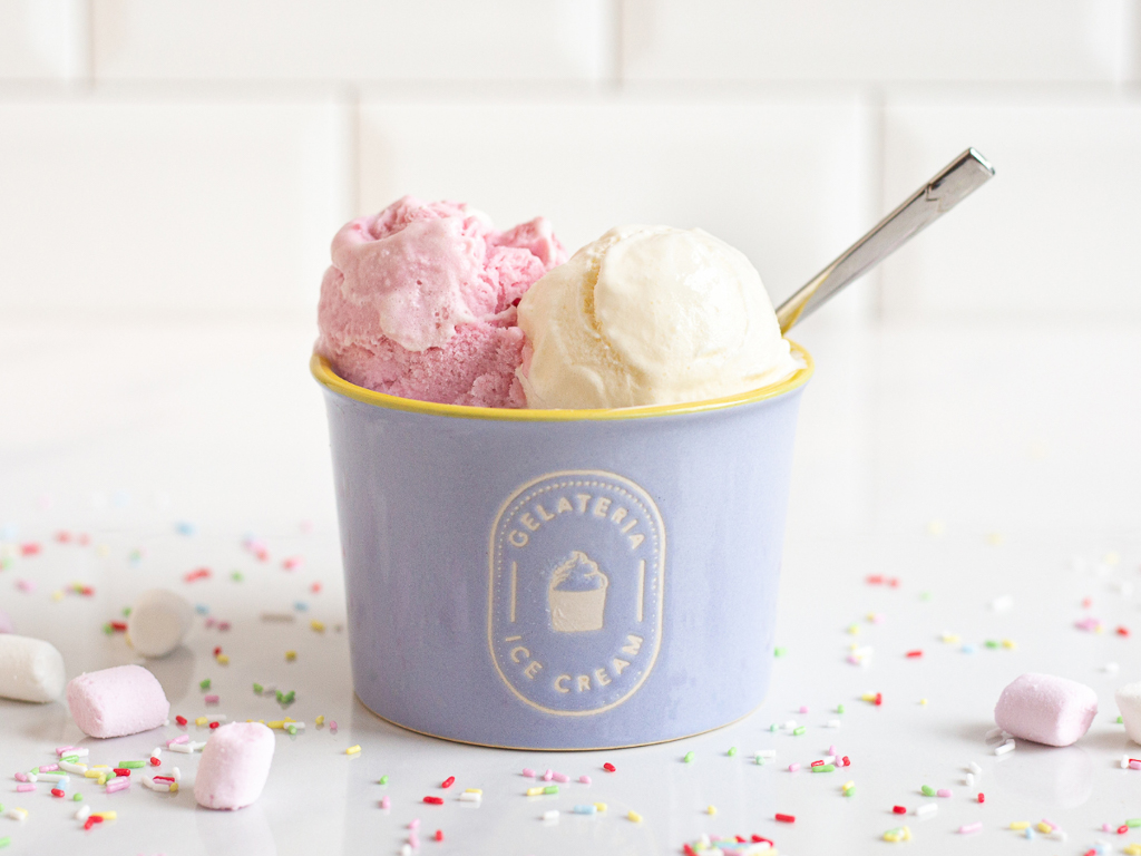 coupe à glace pastel