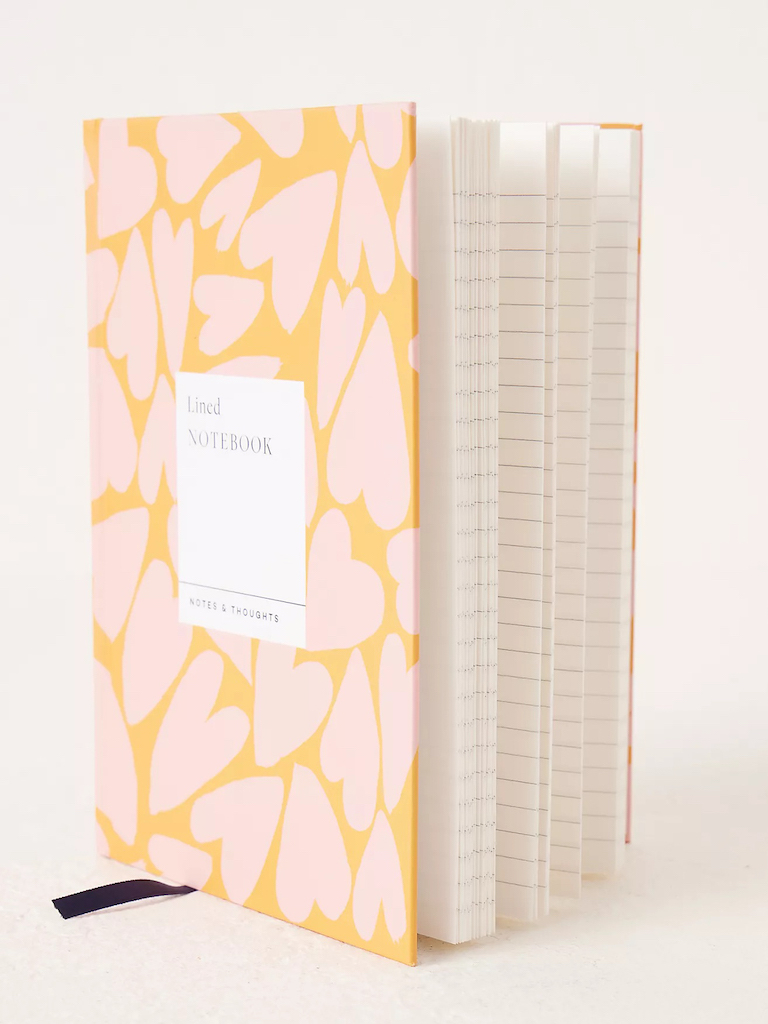 cahier motifs pastel