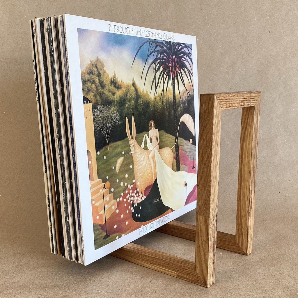 rangement en bois pour vinyles à poser sur un meuble