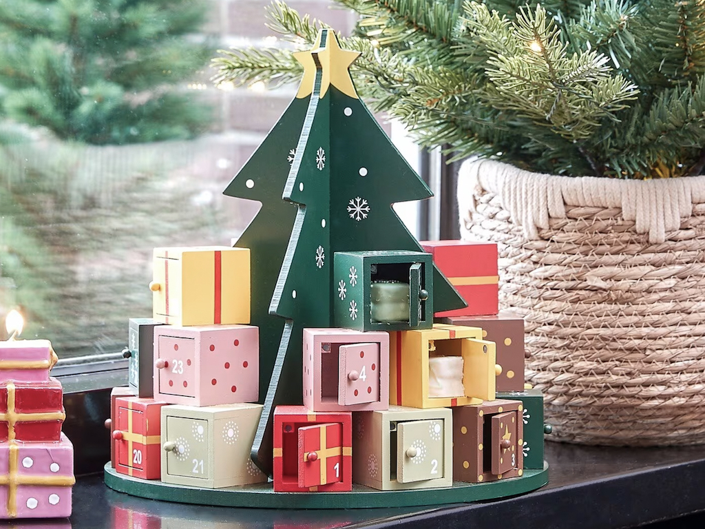 calendrier de l'avent à remplir forme sapin