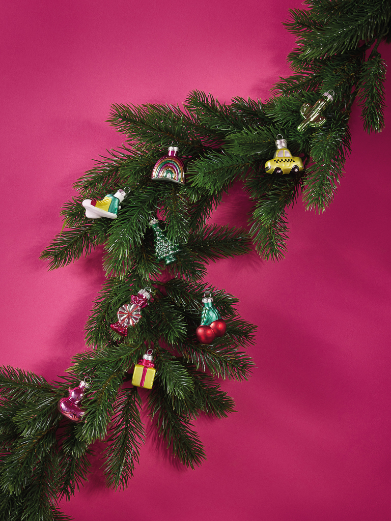 boules de noël multicolores