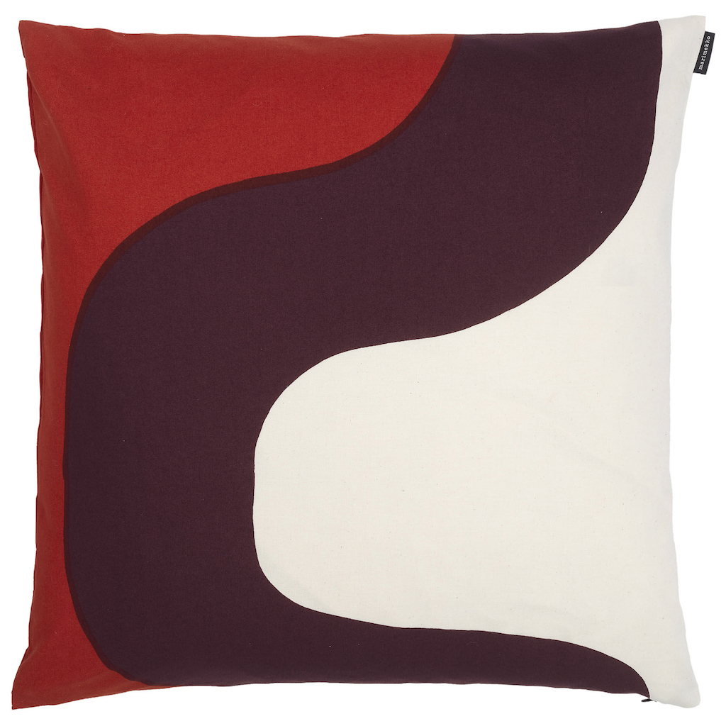 coussin rouge et blanc