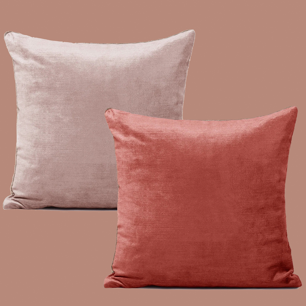 coussin velours rose corail