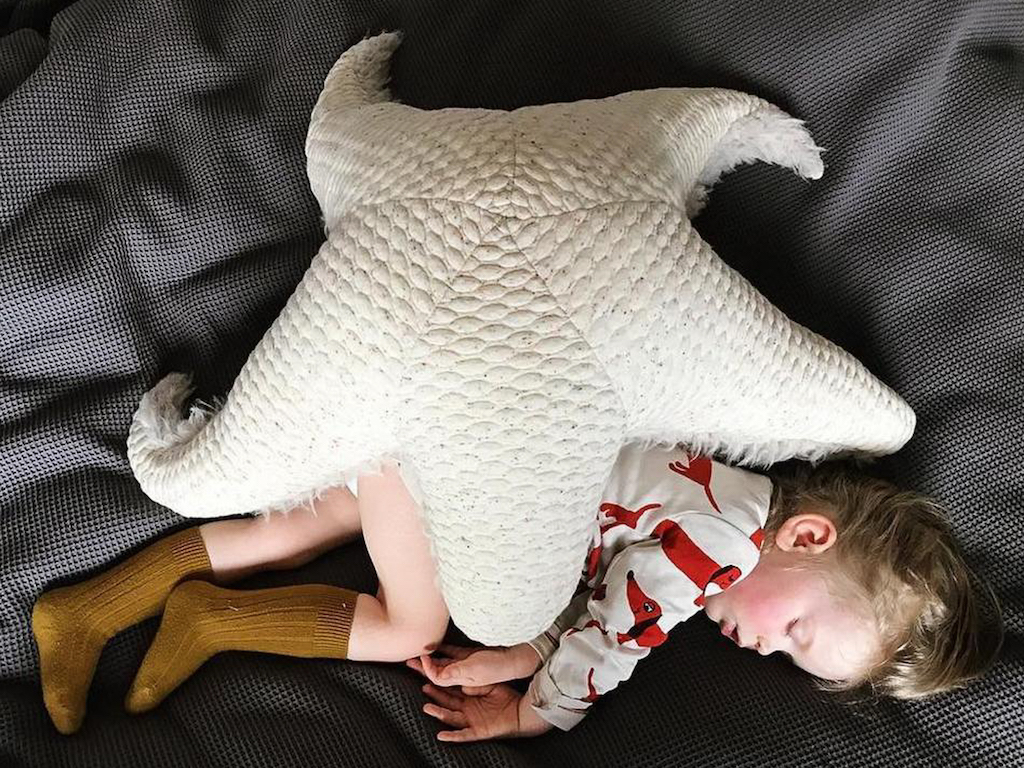 pouf enfant original forme étoile de mer