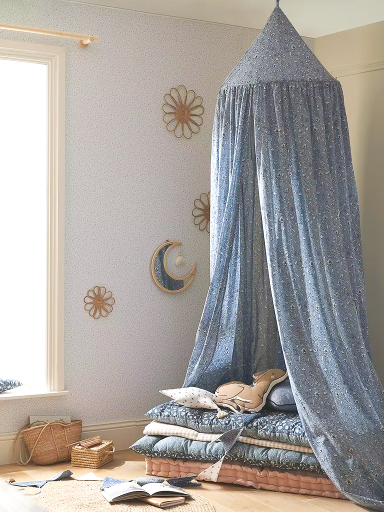 chambre enfant beige et bleu ciel