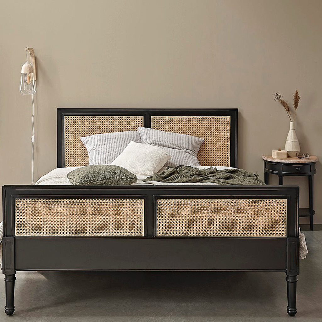 lit bois noir et cannage