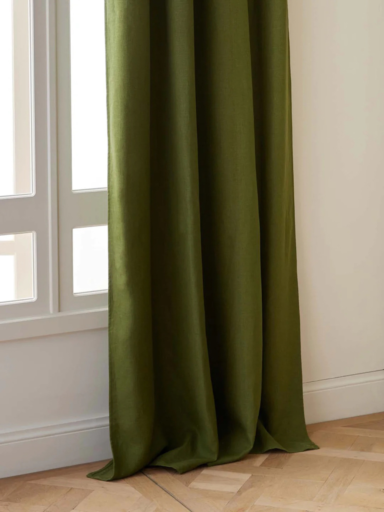 rideau en velours vert olive