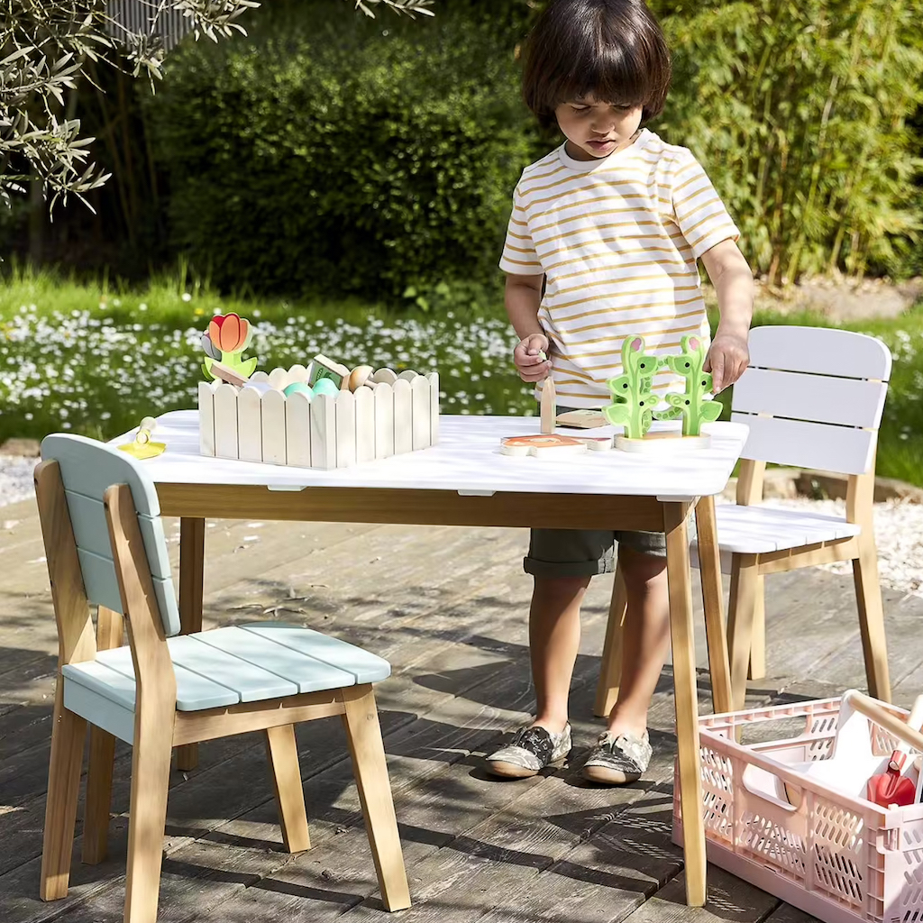 mobilier de jardin enfant