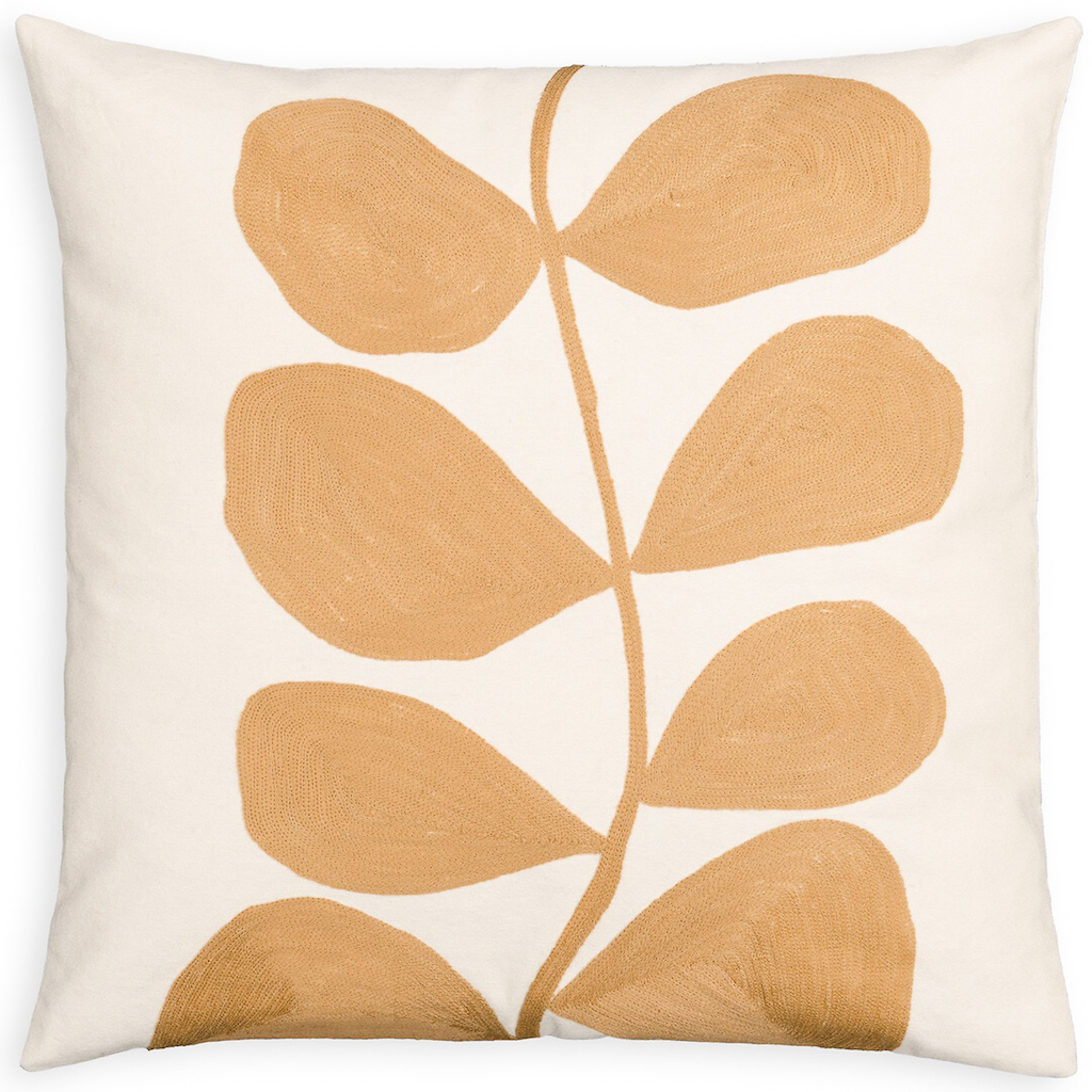 coussin jaune ocre et blanc