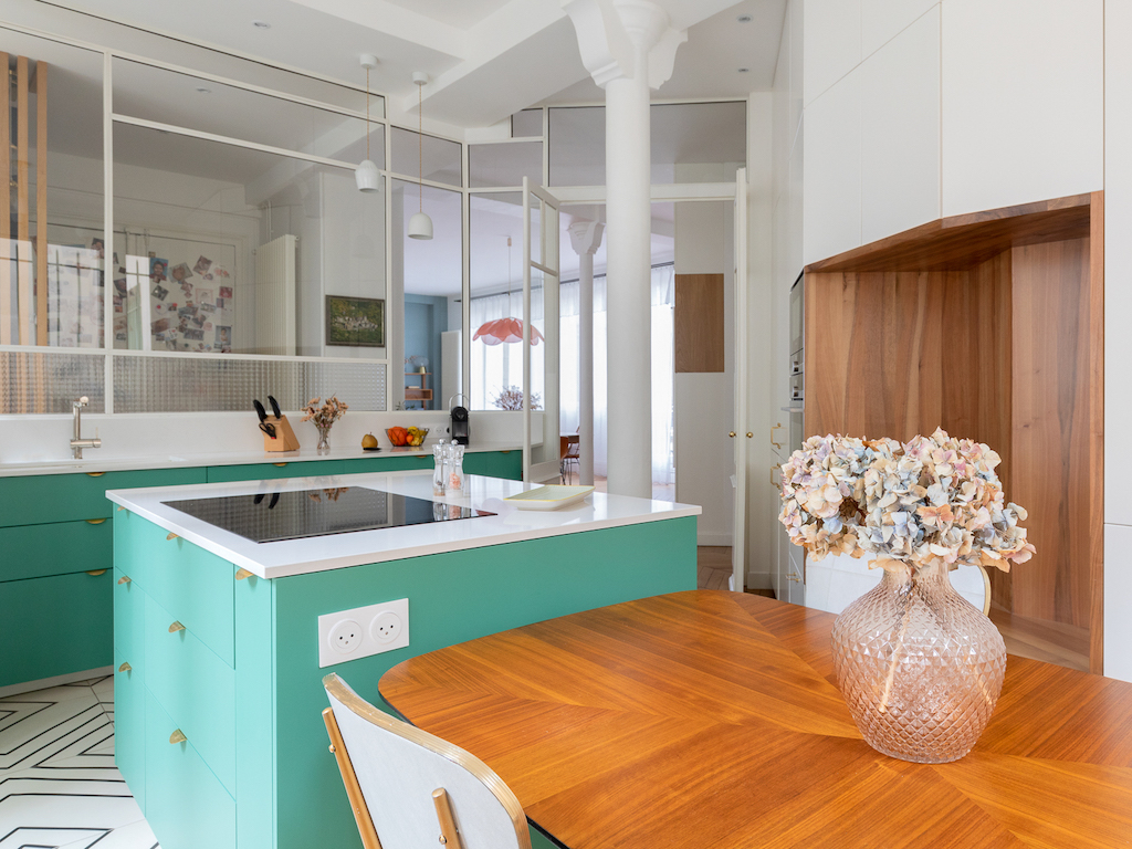 cuisine meubles vert et blanc