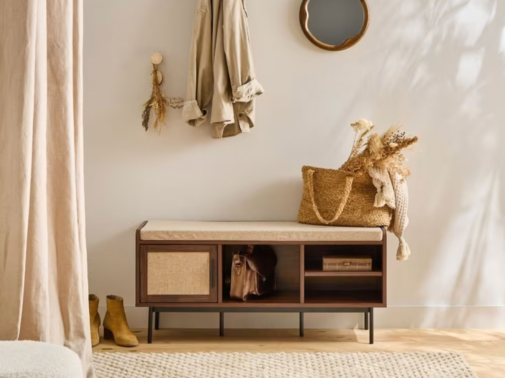 banc à chaussures pour l'entrée avec coussin
