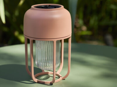 lampe solaire extérieur rose à poser ou à suspendre Houe