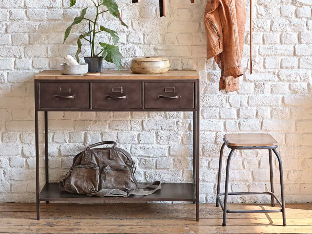 entrée avec petite console