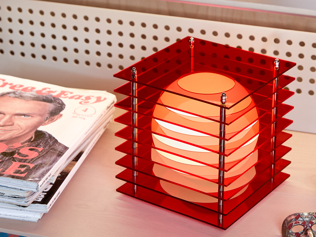 idée cadeau homme lampe design rouge