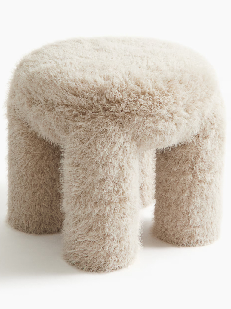 pouf en fausse fourrure