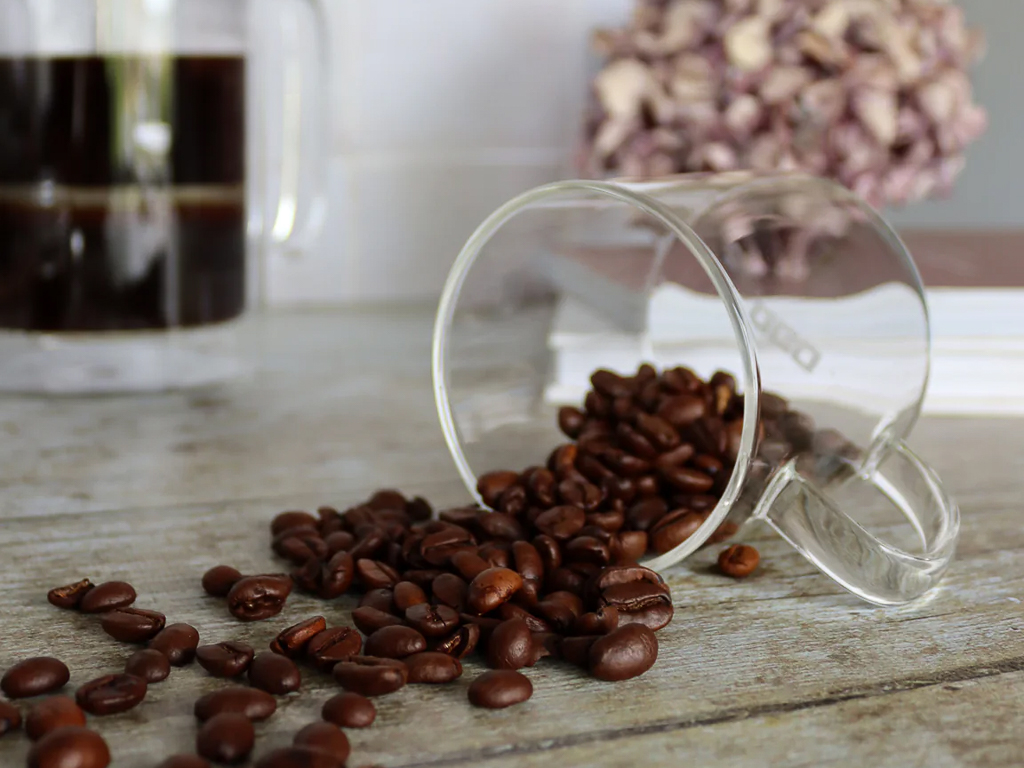 tasse à café en verre