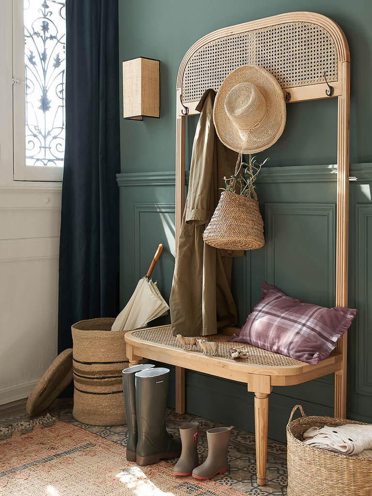 vestiaire d'entrée en cannage