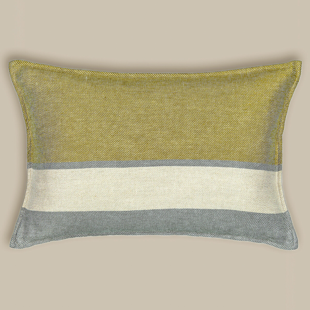 coussin en lin vert olive