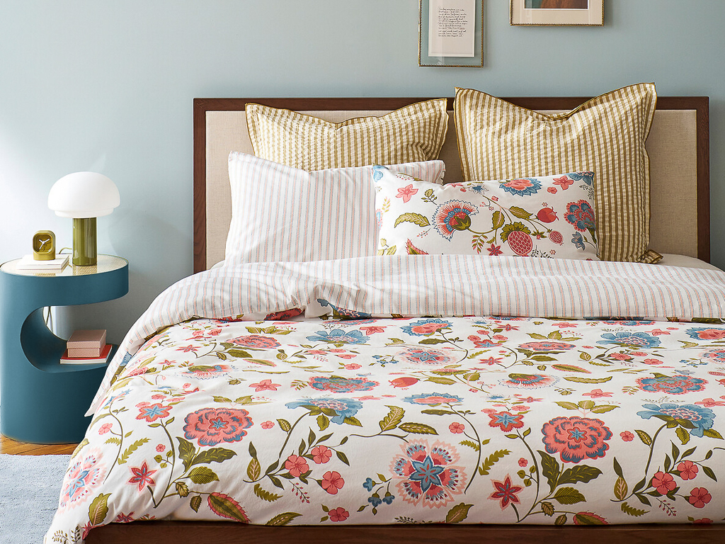 linge de lit fleuri