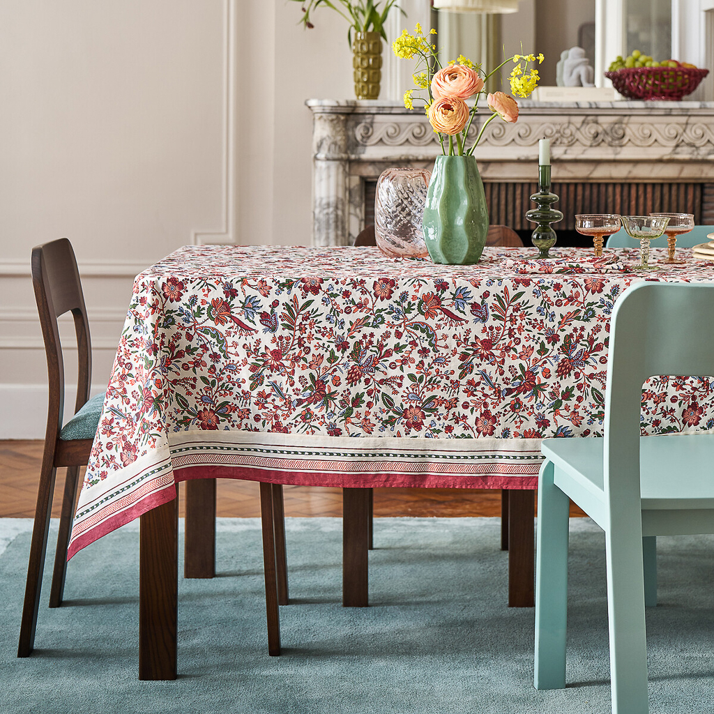 nappe indienne fleurie