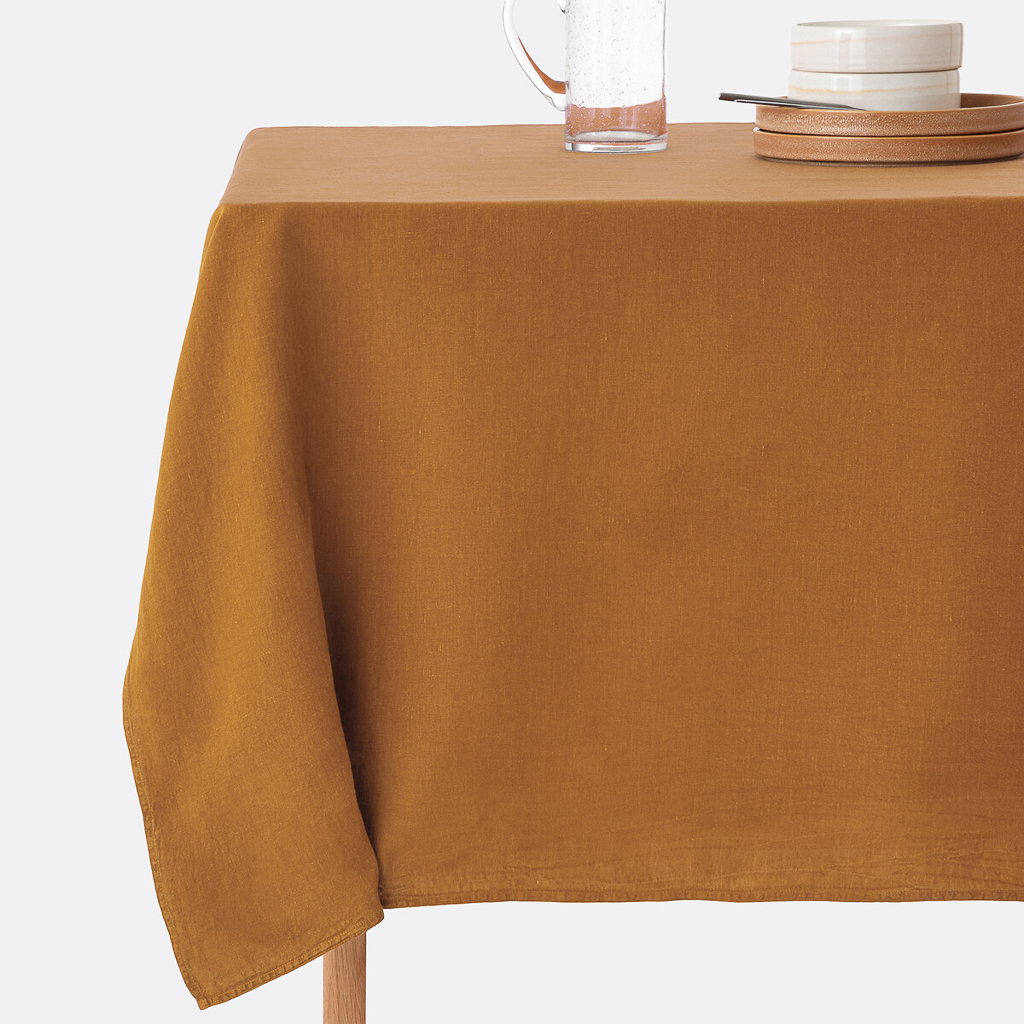 nappe en lin ocre