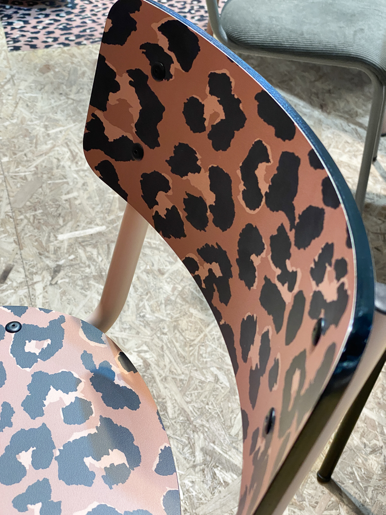 chaise léopard