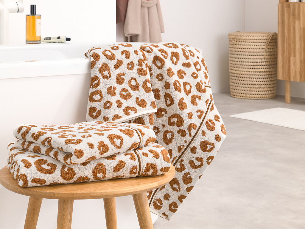 serviette de bain léopard