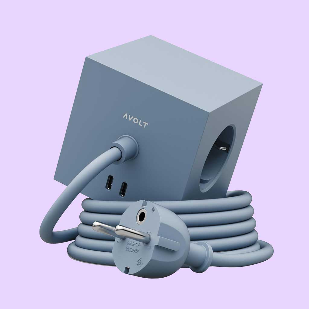 multiprise carrée bleue