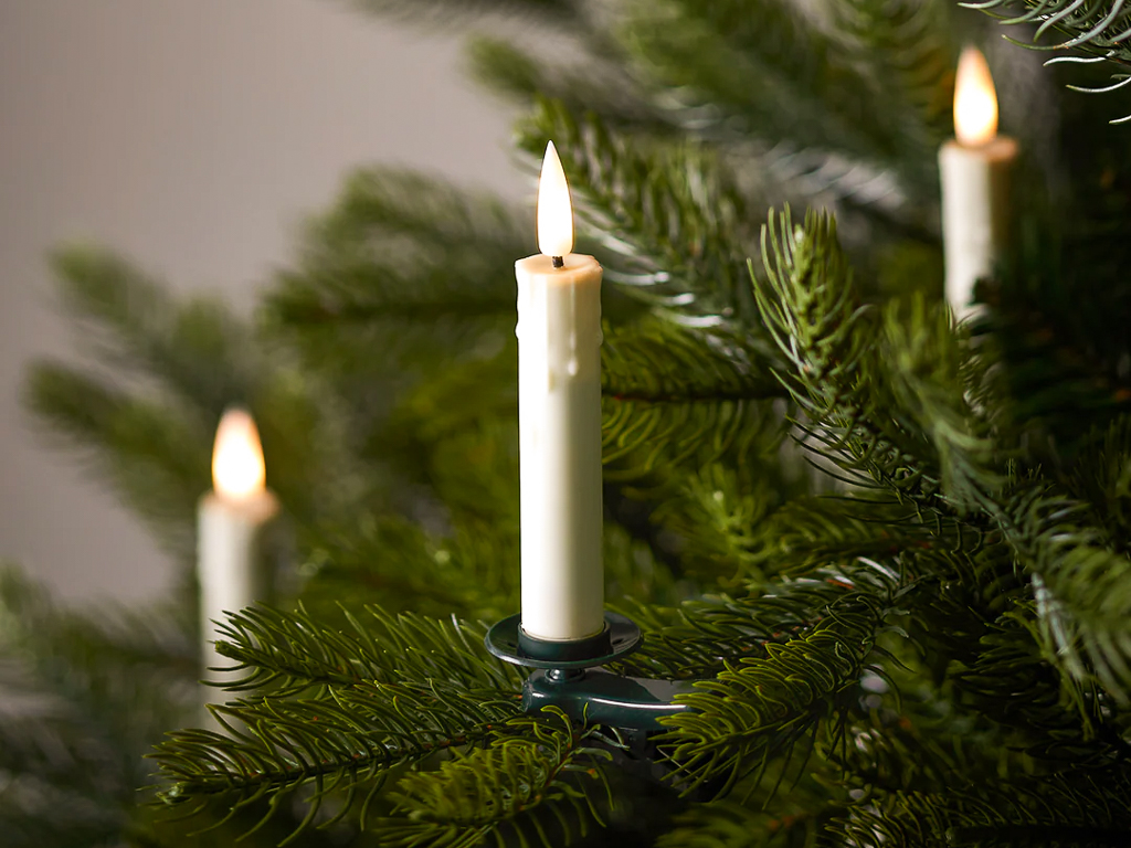 Bougie LED : la magie de Noël sans risques - Joli Place