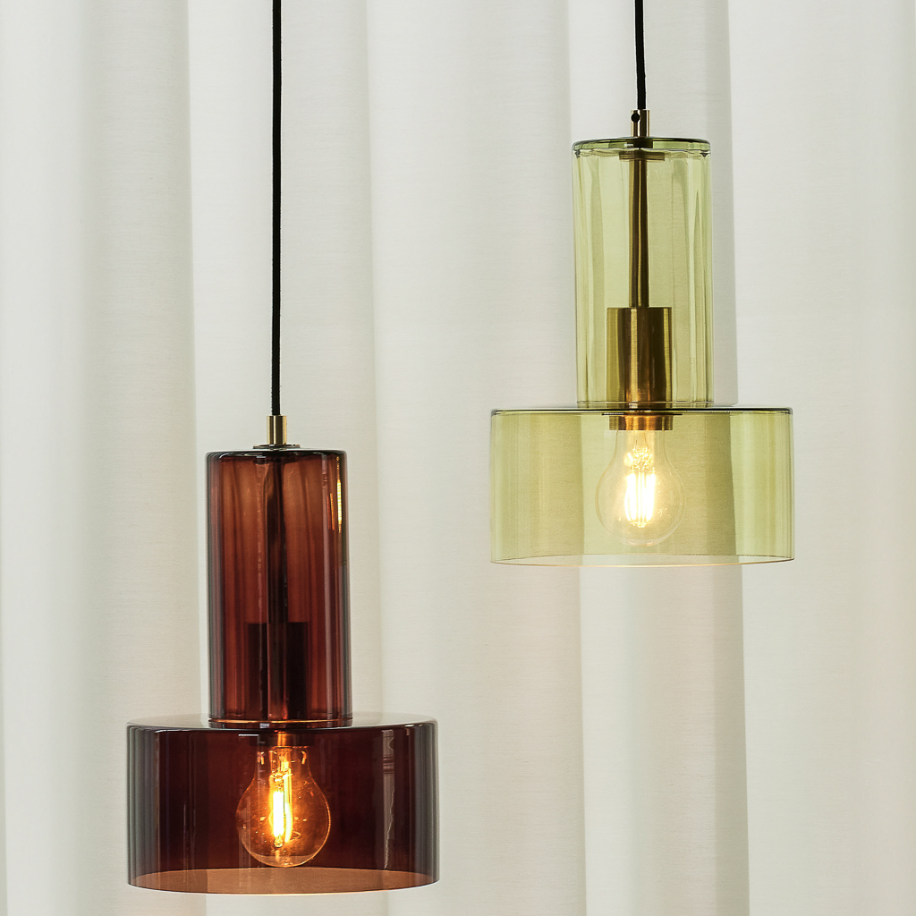 décoration intérieur caramel, vert olive et bleu paon