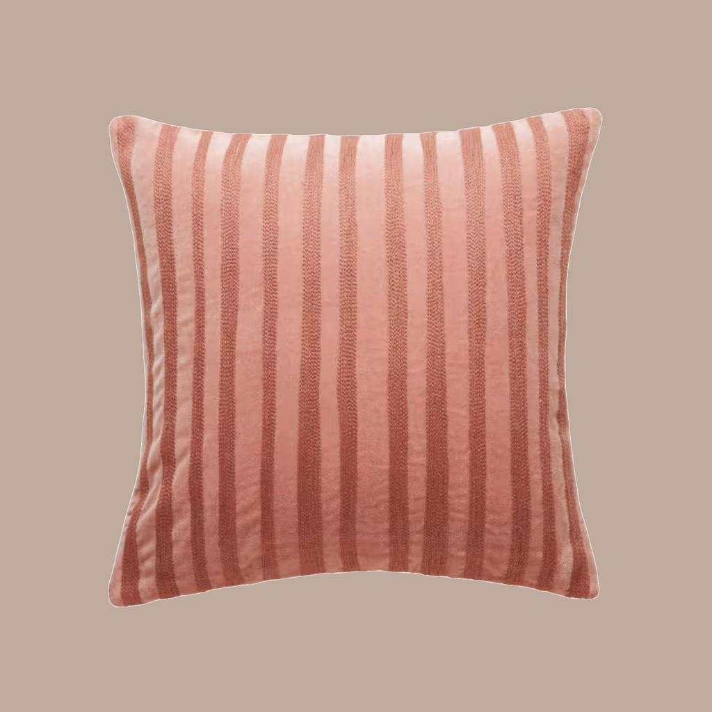 coussin rose rayures
