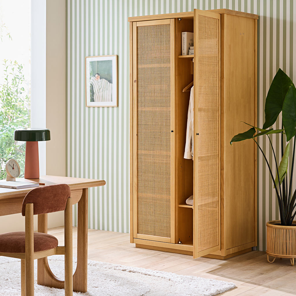 armoire en bois 2 portes façade tressage