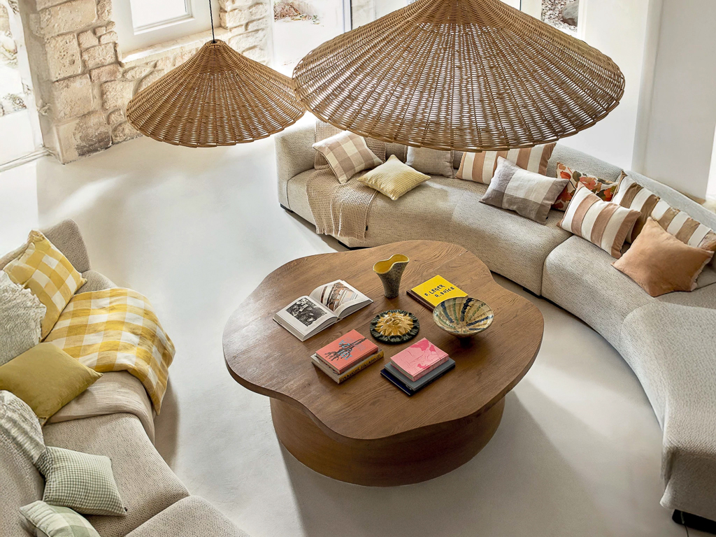 comment assortir des coussins dépareillés sur le canapé