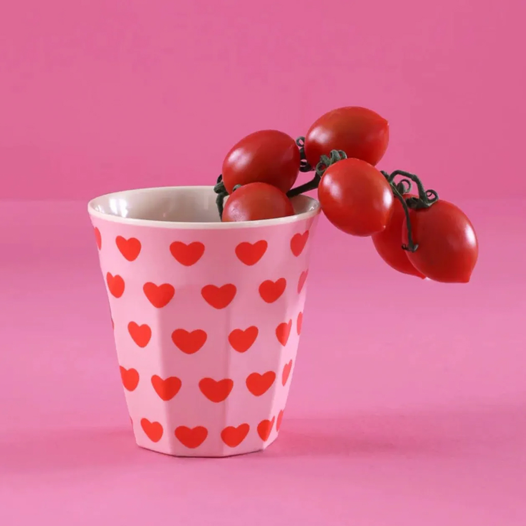 verre bébé motifs cœurs