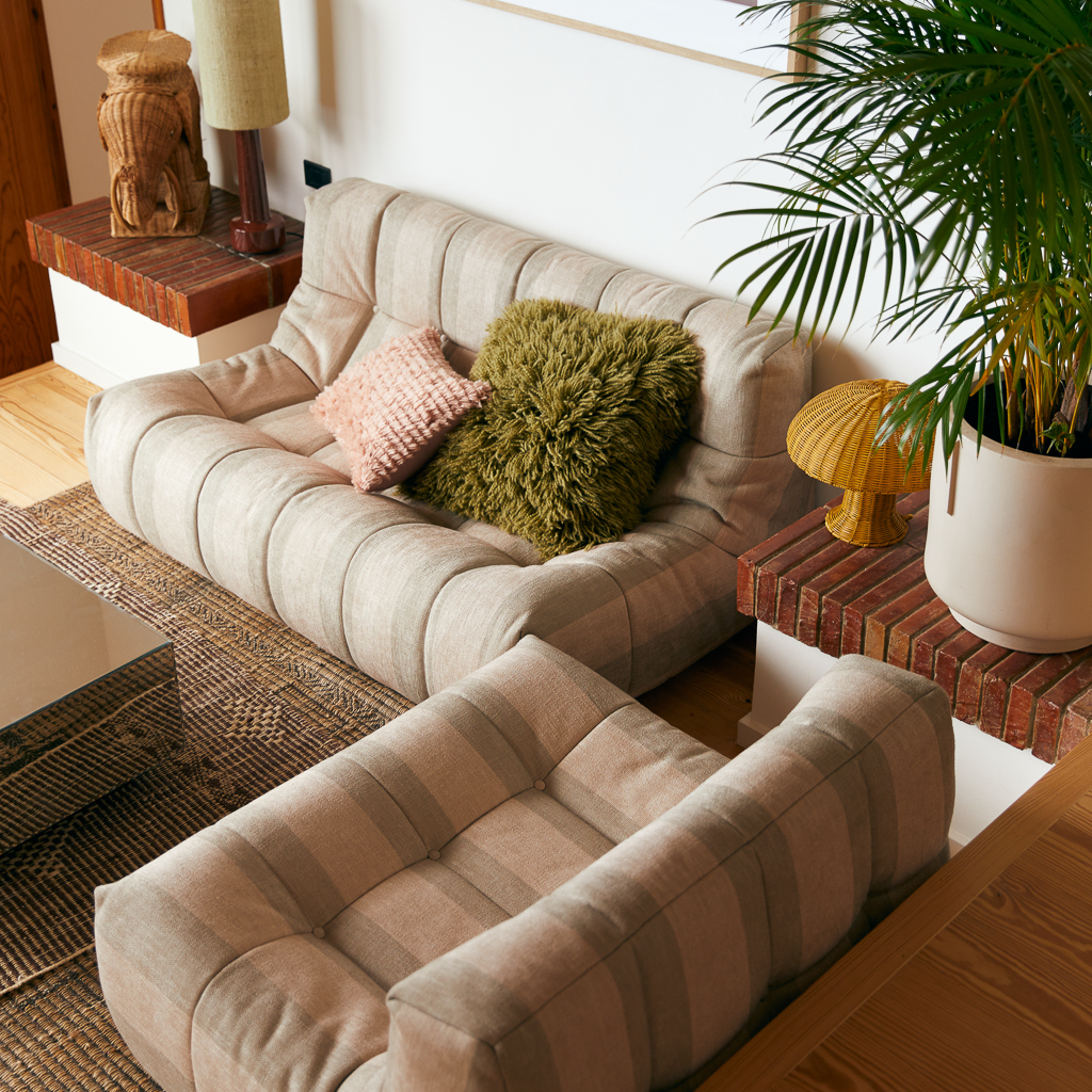 salon années 70 moderne